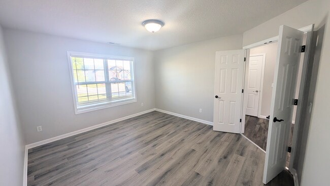 Photo - 10151 Greenmoor Dr