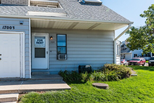 Photo - 17003 E Tennessee Dr Unit 104