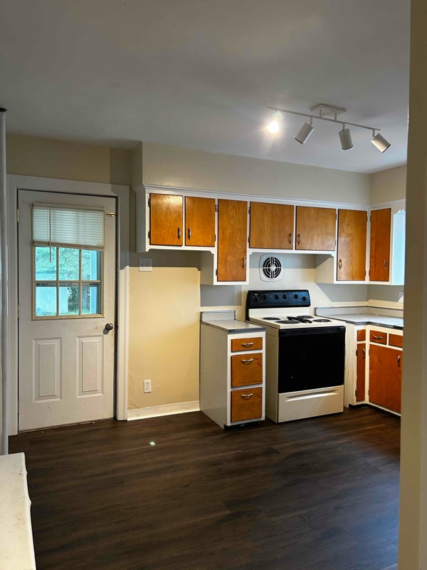 Photo - 329 Fremont St