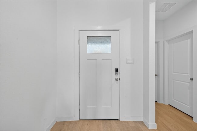 Photo - 30611 Castle Cove Dr