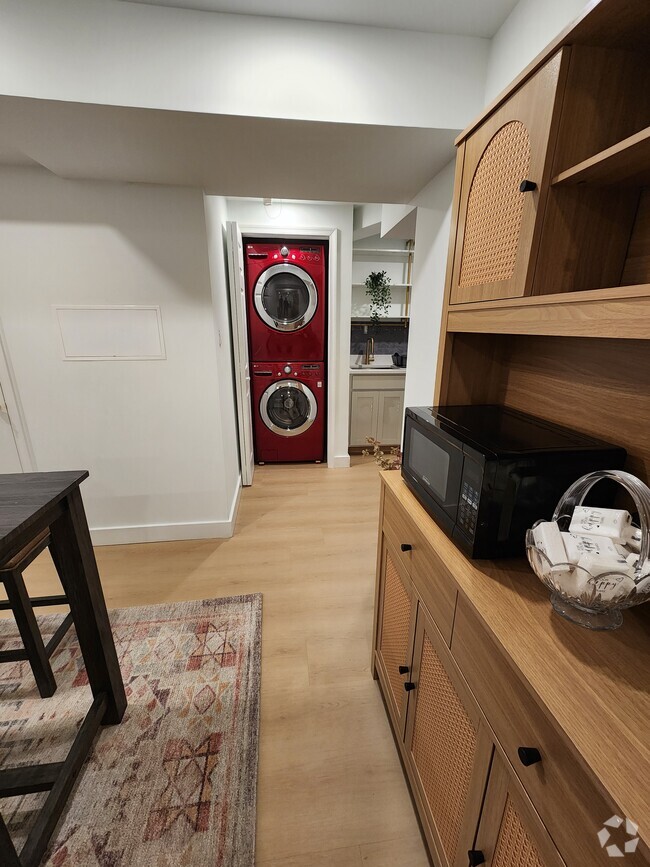 Building Photo - 18009 Ednor View Ter Unit Nature Oasis Rental