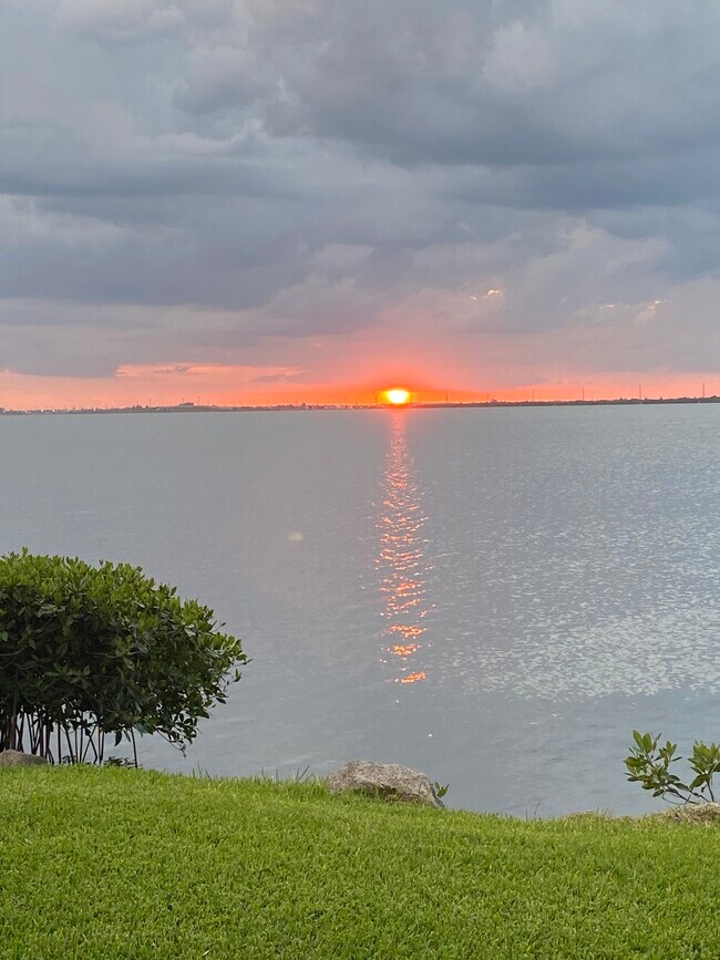 Back porch river view - 190 Seminole Ln Condo Unit 105