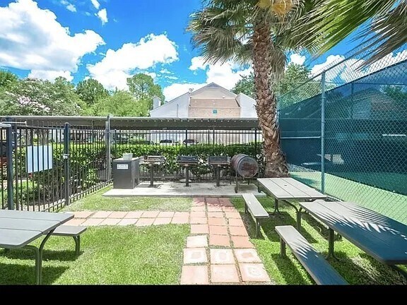 Photo - 7950 N Stadium Dr Unidad 247