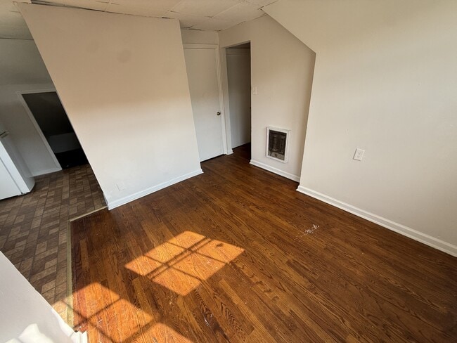 2511 Wilder St Unit 3