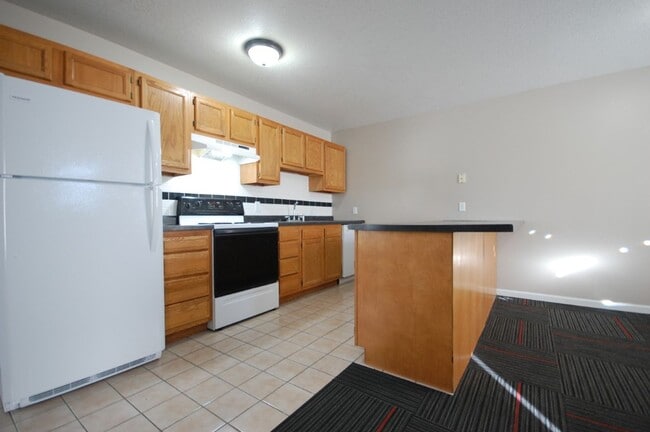 Photo - 115-117 South Plum Unit 117 Plum St.