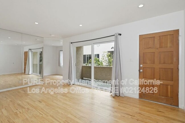 Photo - 2623 4th St