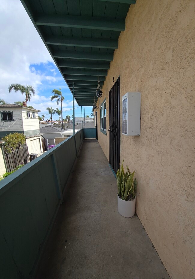 Photo - 242 Glendora Ave Unit 4