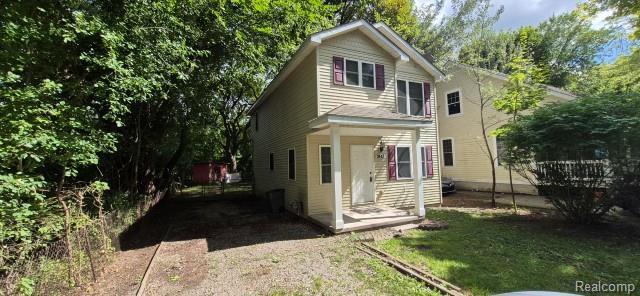 2443 Hester Ct
