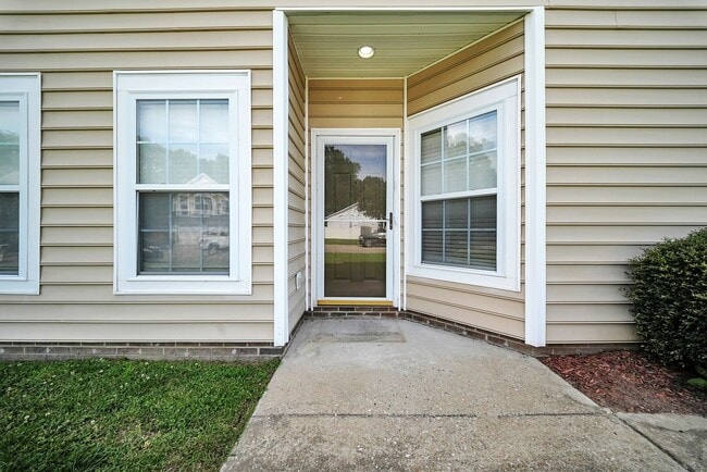Photo - Beautifully Remodeled and Modern Home in Yorktown!