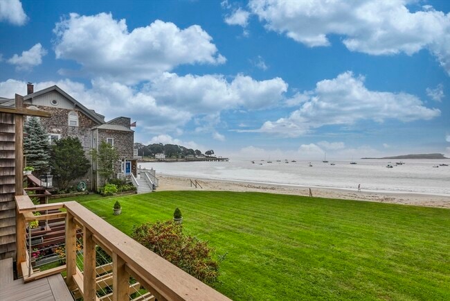 Building Photo - 45 Raymond St Unit 7