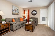 2BR, 2BA - 1,050SF
