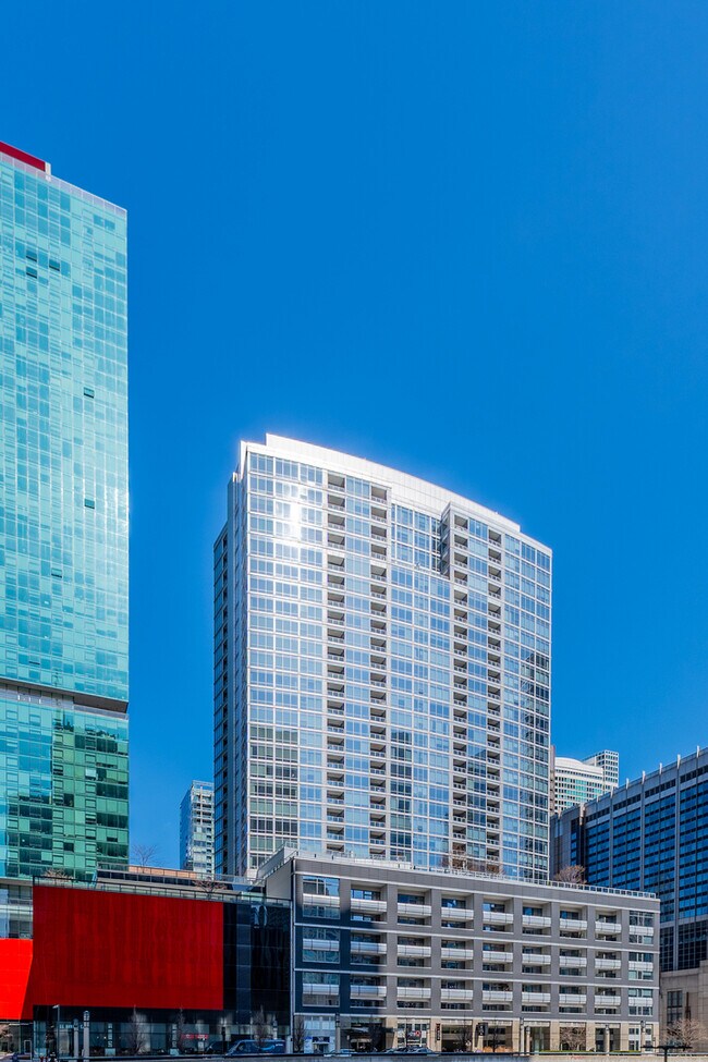 Photo - 240 E Illinois St Unit 604