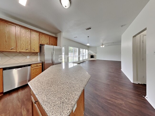 Photo - 2013 Briar Grove Dr