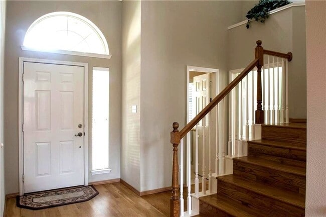 Photo - 2027 St Anne Dr