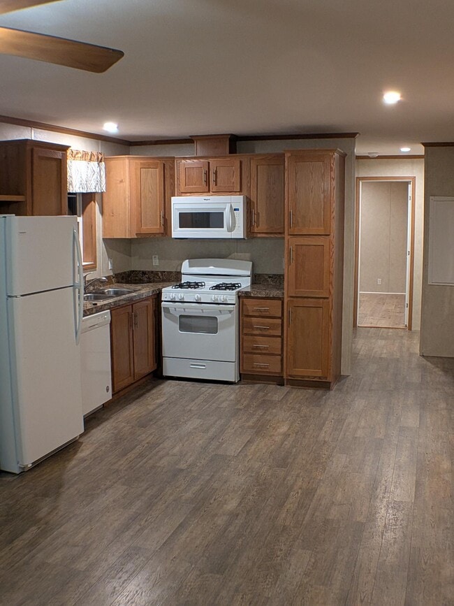 Photo - 218 Abbott St