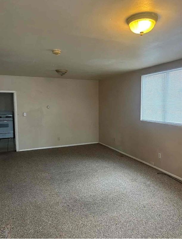 Photo - 700 Bellevue Pl