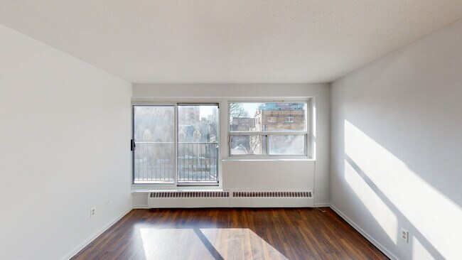 Photo - 360 Frank St. – The Edwardian