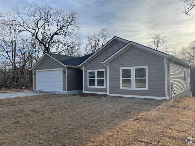 Building Photo - 1 Selborne Ln Rental