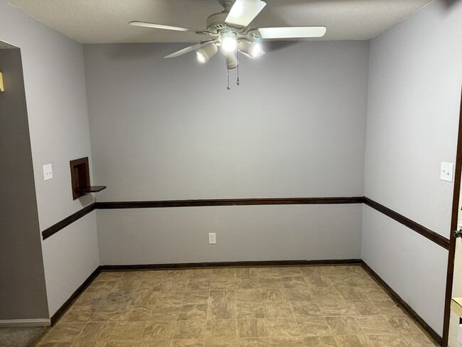 Photo - 802 E 7th St Unidad 802 E. 7th