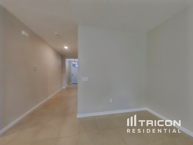 Photo - 17719 Garsalaso Cir