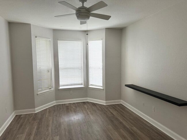 Photo - 3667 S Kirkman Rd Unit 1111