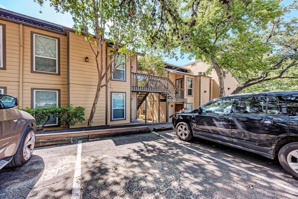 Photo - 1000 W 26th St Unidad 219