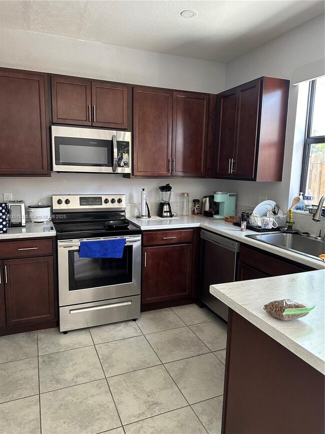 Photo - 246 NE 208th Ter