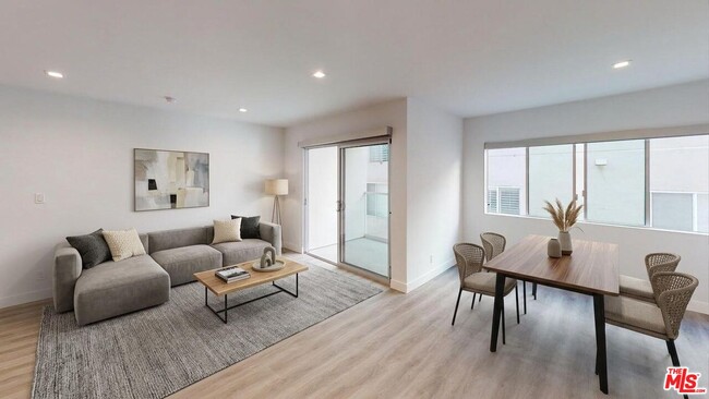 Photo - 425 S Willaman Dr Unidad 203