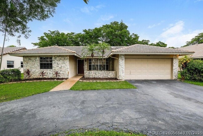 Building Photo - 8623 NW 47th Dr