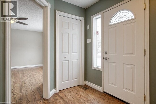 Photo - 113 Beverly St