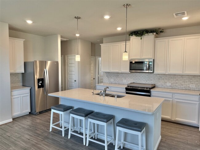 Photo - 2047 W Darlington Oak Ct