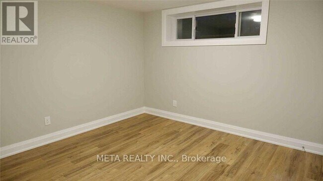 Photo - 101 Greenock Ave