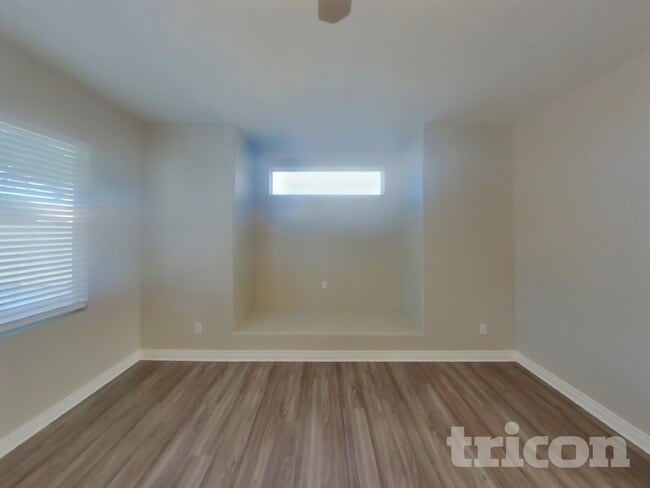 Photo - 6754 Cinnabar Coast Ln