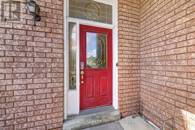Photo - 110 Blue Willow Dr