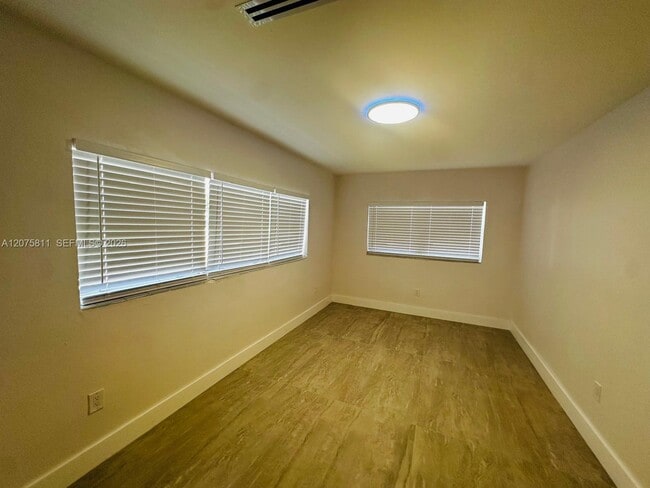 Photo - 3540 NW 80th Terrace