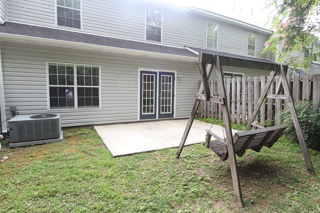 Photo - Wonderful and Large 3 Bedroom 2.5 Bath Townhome w/Garage