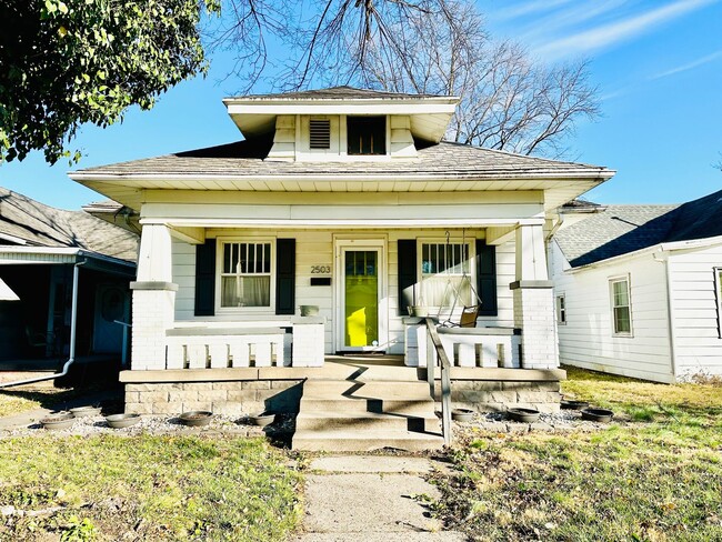 Building Photo - 2503 Garfield Ave