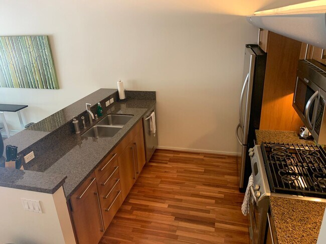 Photo - ICON Loft Available April 1st! Unidad 337