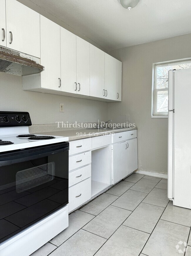 Building Photo - 1437 W 26th St Unit 3 Rental