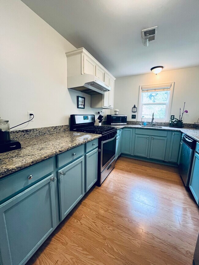 Photo - 42514 Hammill Ln