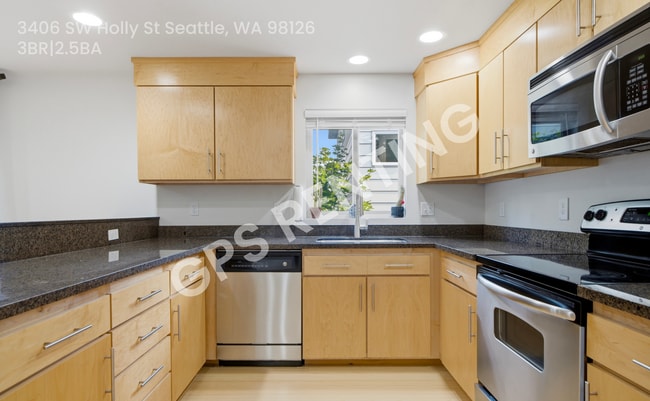 Photo - 3406 SW Holly St