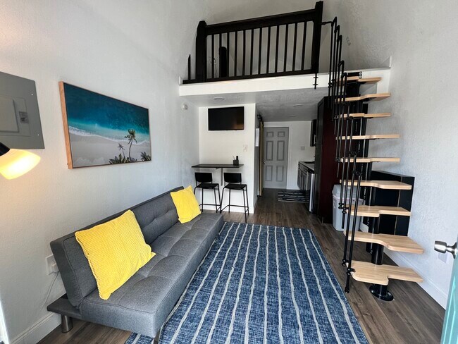 Front open view - 3027 W Cordelia St Unit Tiny House