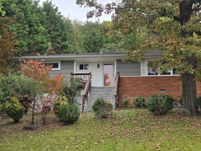 Photo - 3934 Kensington Dr