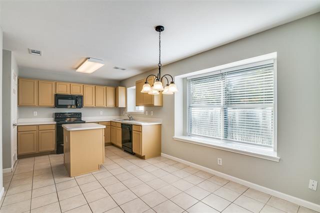 Photo - 1366 Westview Dr