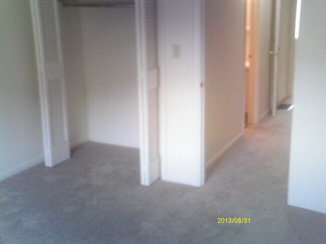 Photo - 122 Hurst Dr