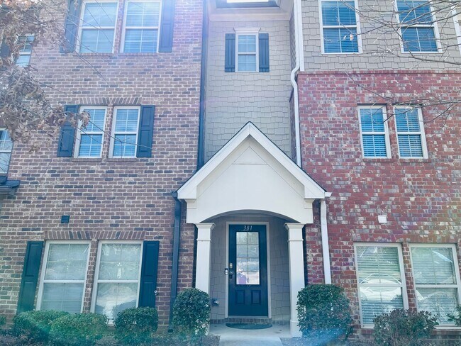 Building Photo - ***MOVE IN SPECIAL- $500 OFF 1ST MONTHS RENT WITH A JULY MOVE IN DATE! ***WOW! 3 bedroom 3.5 bath...