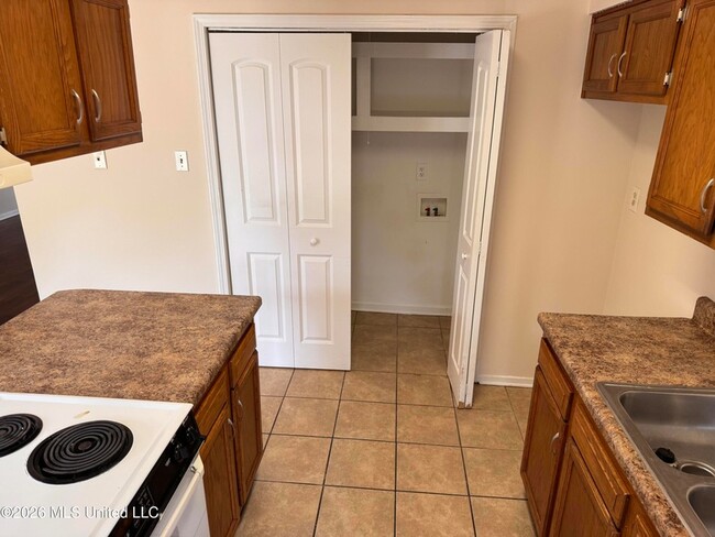 Photo - 6270 Shady Glen Cove