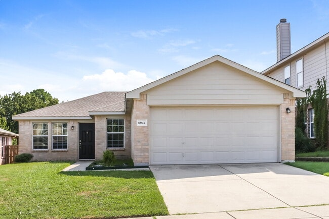 Building Photo - 8044 Brook Ridge Dr Rental