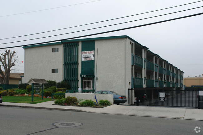 Building Photo - Brookstone Apartments