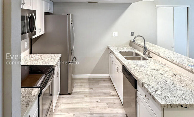 Photo - 1920 W Lindner Ave Unit 131